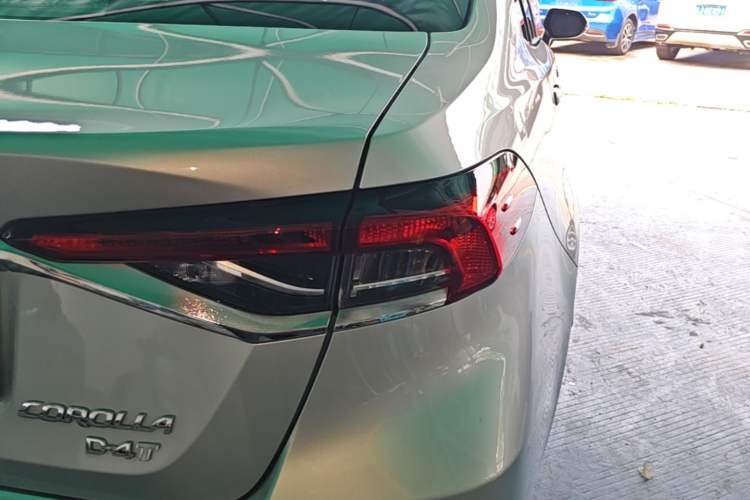 Used Toyota Corolla 2022 1.2T S-CVT Pioneer PLUS Edition Right Rear Taillight