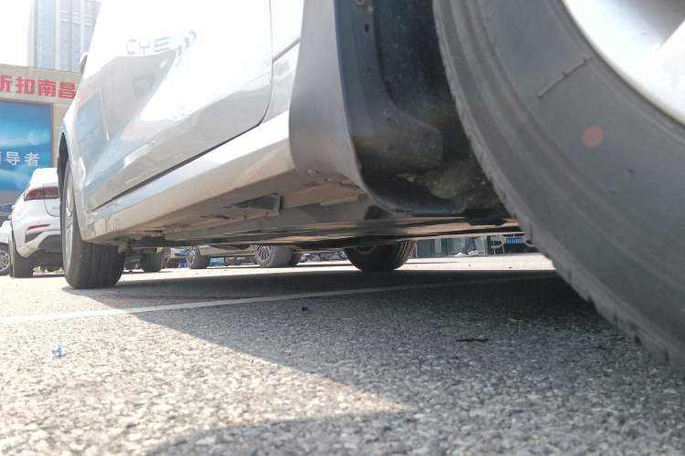 Used Toyota Corolla 2022 TNGA 1.5L CVT Pioneer Edition Right Side Sill