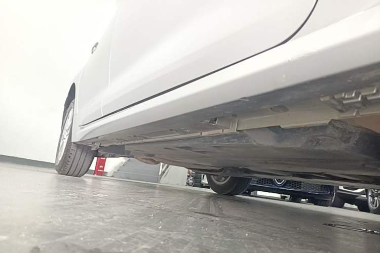 Used Toyota Corolla 2022 1.2T S-CVT Pioneer PLUS Edition Right Side Sill