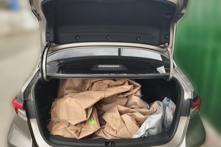 Used Toyota Corolla 2022 Dual-Motor 1.8L E-CVT Pioneer Edition Trunk