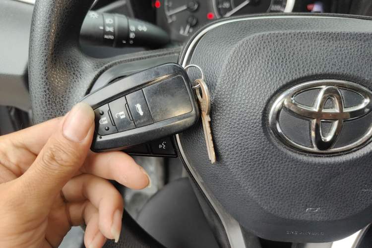 Used Toyota Corolla 2022 1.2T S-CVT Pioneer PLUS Edition Vehicle Key
