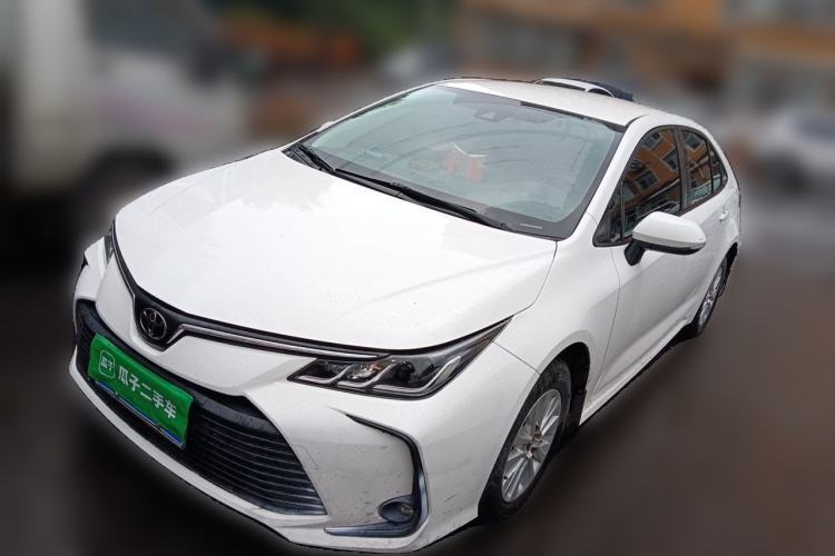 Ojetý Toyota Corolla 2022 1.2T S-CVT Pioneer PLUS Edition Guazi used car, China used car export, Used car for sale, Used cars, Cheapest cars for sale