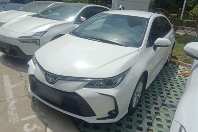 Used Toyota Corolla 2022 Dual-Motor 1.8L E-CVT Pioneer Edition