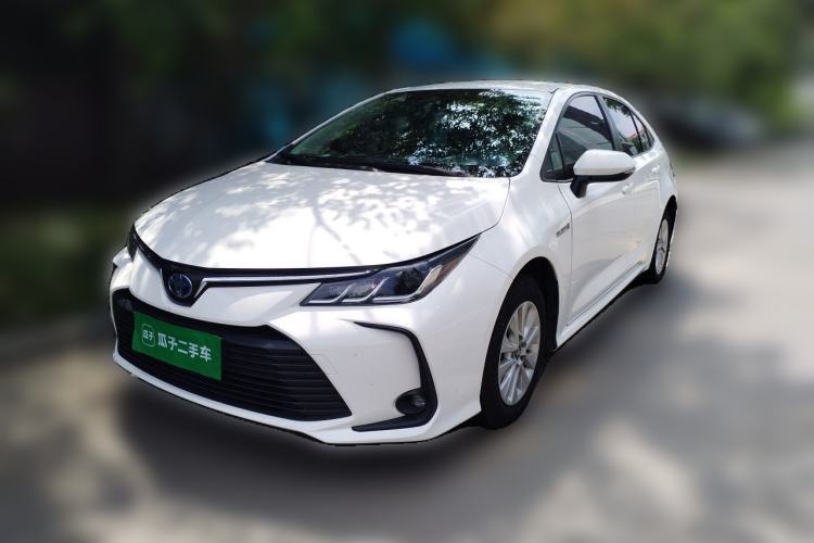 Used Toyota Corolla 2022 Dual-Motor 1.8L E-CVT Pioneer Edition Guazi used car, China used car export, Used car for sale, Used  cars, Cheapest cars for sale