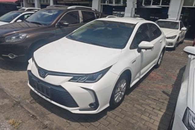 Used Toyota Corolla 2022 Dual-Motor 1.8L E-CVT Pioneer Edition