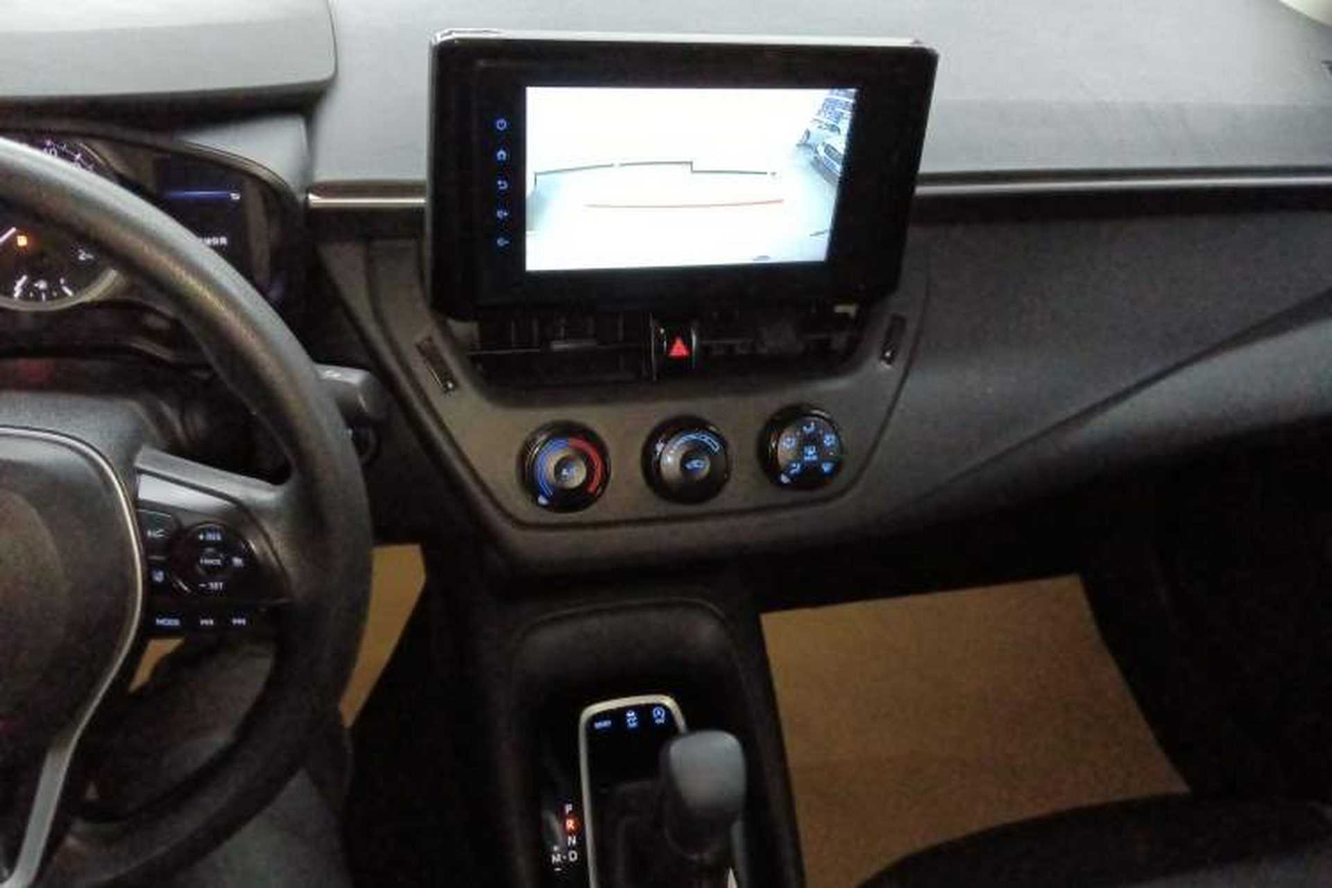 Used Toyota Corolla 2022 1.2T S-CVT Pioneer PLUS Edition Audio And AC Panel