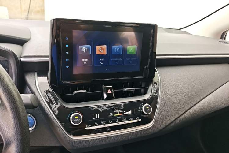 Used Toyota Corolla 2022 Dual-Motor 1.8L E-CVT Pioneer Edition Audio And AC Panel