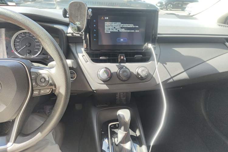 Used Toyota Corolla 2022 1.2T S-CVT Pioneer PLUS Edition Audio And AC Panel