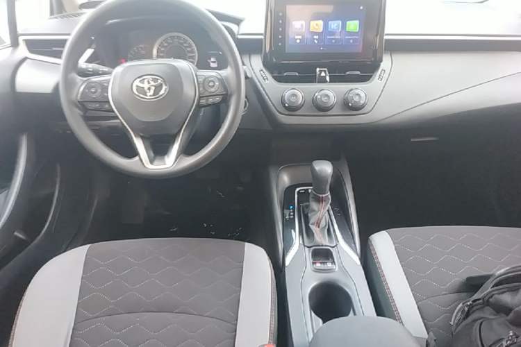 Used Toyota Corolla 2022 1.2T S-CVT Pioneer PLUS Edition Audio And AC Panel