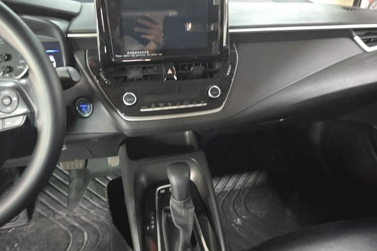 Used Toyota Corolla 2022 Dual-Motor 1.8L E-CVT Pioneer Edition Audio And AC Panel