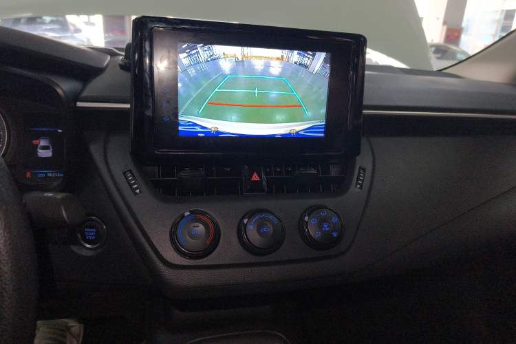 Used Toyota Corolla 2022 1.2T S-CVT Pioneer PLUS Edition Audio And AC Panel