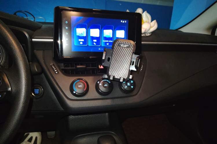 Used Toyota Corolla 2022 1.2T S-CVT Pioneer PLUS Edition Audio And AC Panel