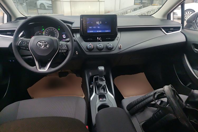 Used Toyota Corolla 2022 TNGA 1.5L CVT Pioneer Edition Center Console