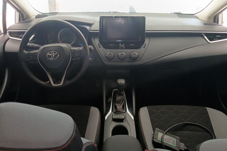Used Toyota Corolla 2022 1.2T S-CVT Pioneer PLUS Edition Center Console