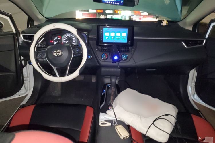Used Toyota Corolla 2022 1.2T S-CVT Pioneer PLUS Edition Center Console
