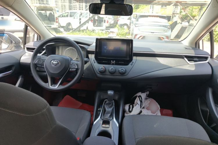 Used Toyota Corolla 2022 TNGA 1.5L CVT Pioneer Edition Center Console