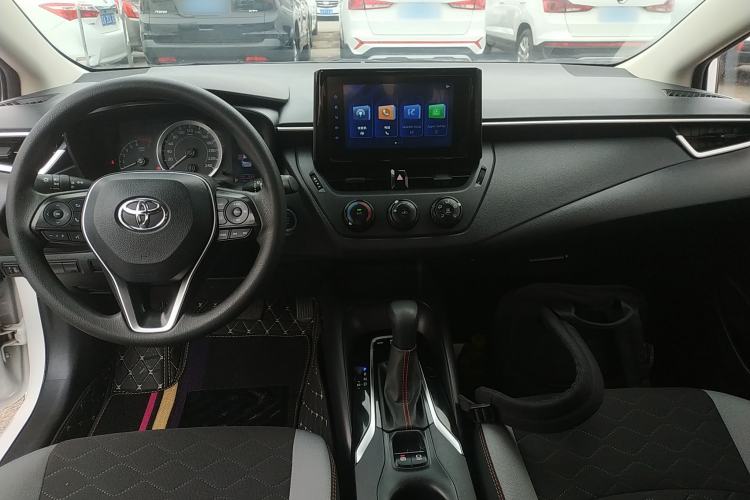 Used Toyota Corolla 2022 1.2T S-CVT Pioneer PLUS Edition Center Console