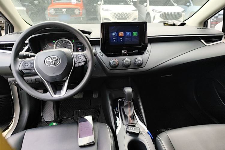 Used Toyota Corolla 2022 1.2T S-CVT Pioneer PLUS Edition Center Console