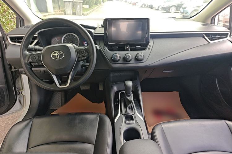 Used Toyota Corolla 2022 TNGA 1.5L CVT Pioneer Edition Center Console
