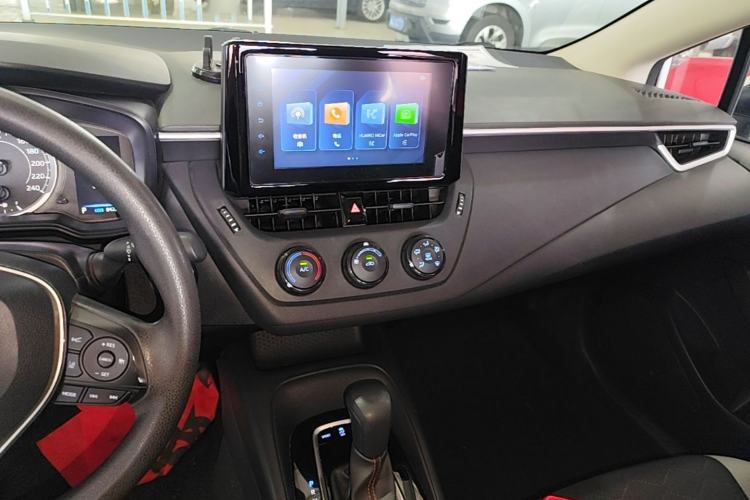 Used Toyota Corolla 2022 1.2T S-CVT Pioneer PLUS Edition Center Console