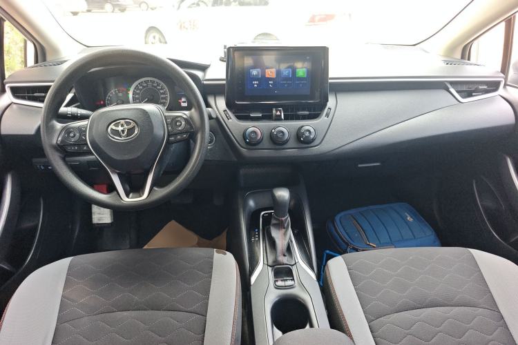 Used Toyota Corolla 2022 1.2T S-CVT Pioneer PLUS Edition Center Console