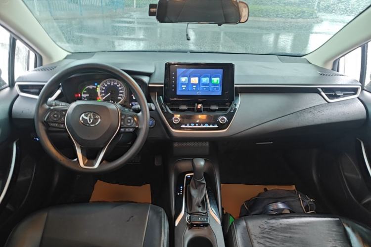 Used Toyota Corolla 2022 Dual-Motor 1.8L E-CVT Pioneer Edition Center Console