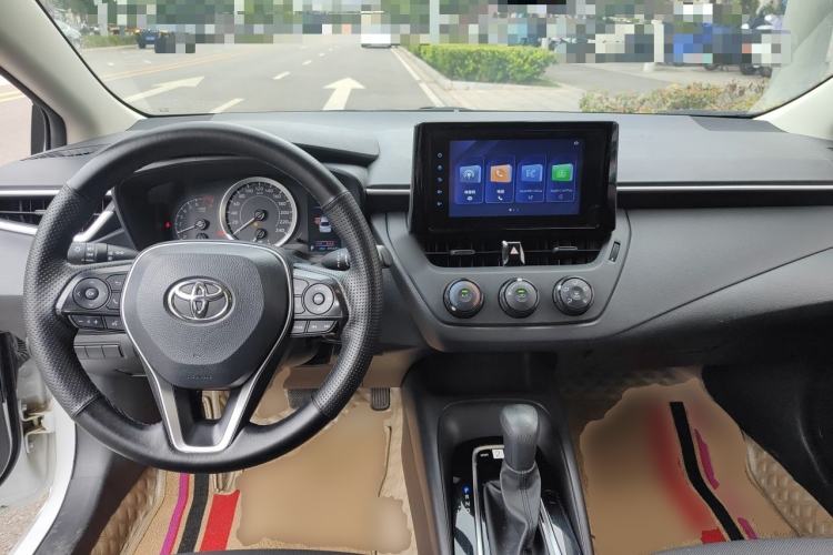 Used Toyota Corolla 2022 TNGA 1.5L CVT Pioneer Edition Center Console