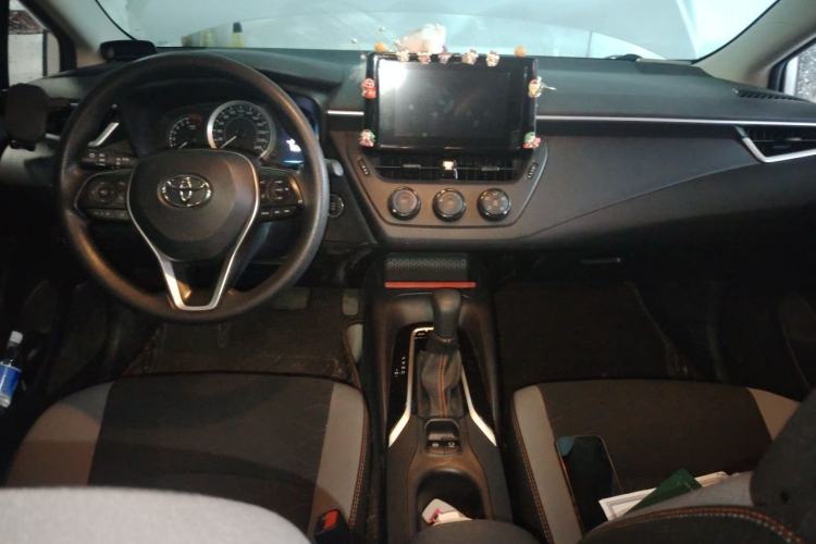 Used Toyota Corolla 2022 1.2T S-CVT Pioneer PLUS Edition Center Console