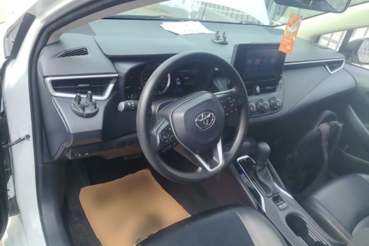 Used Toyota Corolla 2022 TNGA 1.5L CVT Pioneer Edition Center Console