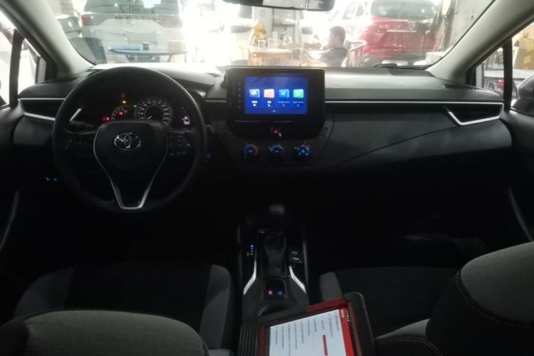 Used Toyota Corolla 2022 1.2T S-CVT Pioneer PLUS Edition Center Console