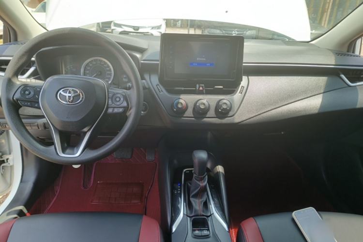 Used Toyota Corolla 2022 1.2T S-CVT Pioneer PLUS Edition Center Console