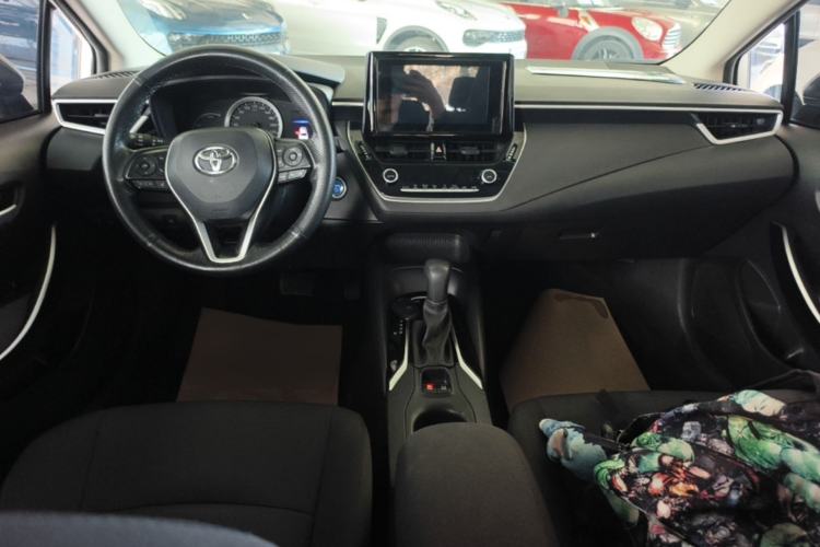 Used Toyota Corolla 2022 Dual-Motor 1.8L E-CVT Pioneer Edition Center Console