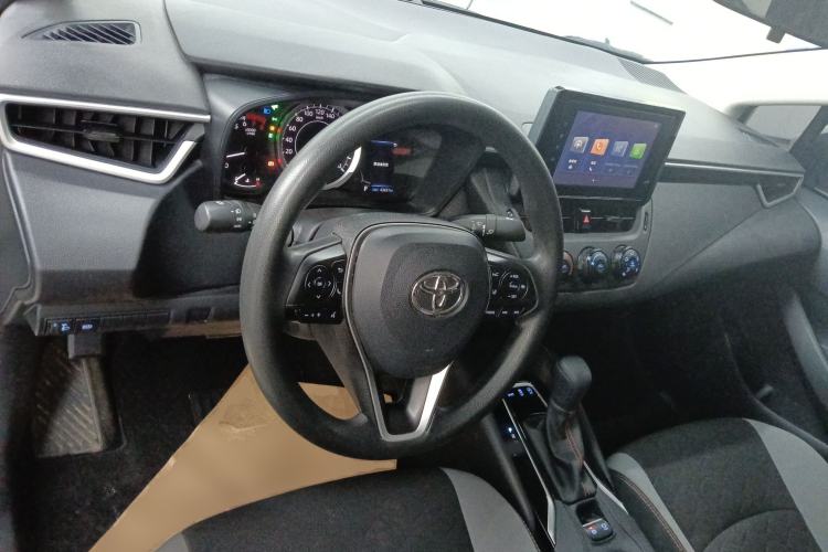 Used Toyota Corolla 2022 1.2T S-CVT Pioneer PLUS Edition Center Console