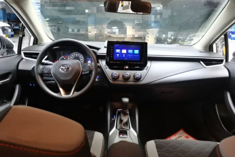 Used Toyota Corolla 2022 1.2T S-CVT Pioneer PLUS Edition Center Console