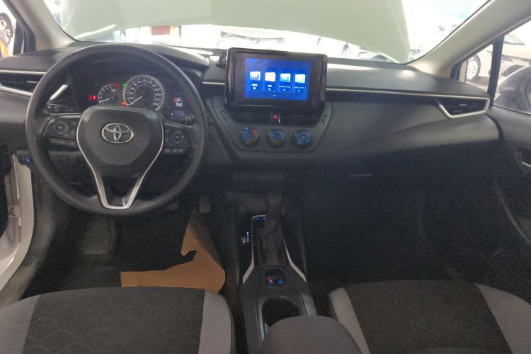 Used Toyota Corolla 2022 1.2T S-CVT Pioneer PLUS Edition Center Console