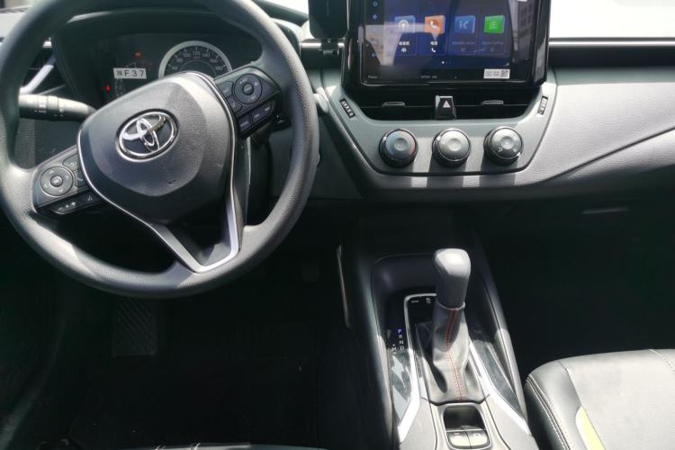 Used Toyota Corolla 2022 1.2T S-CVT Pioneer PLUS Edition Center Console