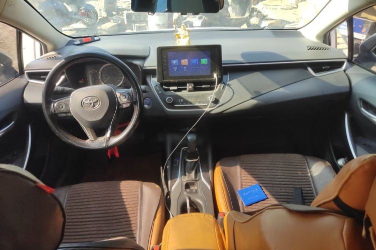 Used Toyota Corolla 2022 Dual-Motor 1.8L E-CVT Pioneer Edition Center Console