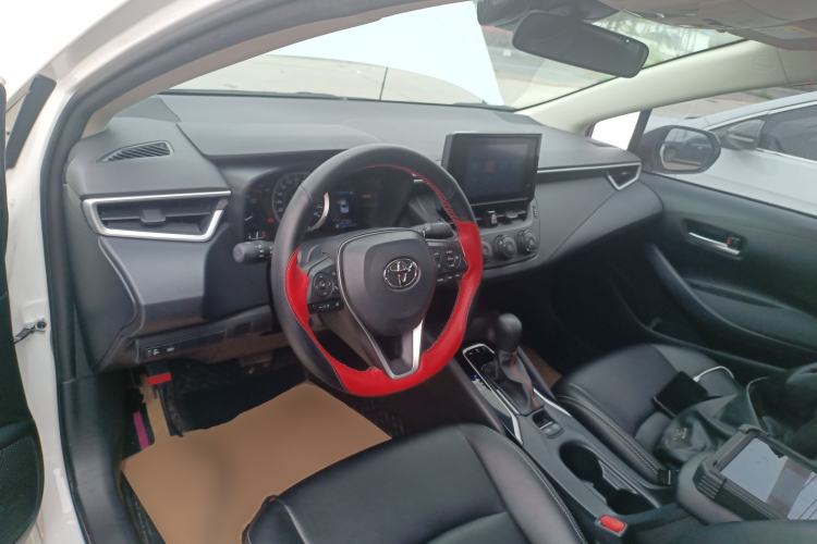 Used Toyota Corolla 2022 1.2T S-CVT Pioneer PLUS Edition Center Console