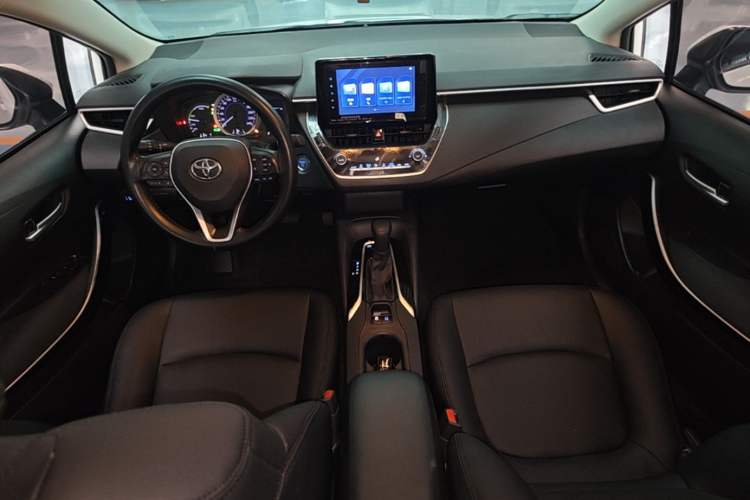 Used Toyota Corolla 2022 Dual-Motor 1.8L E-CVT Pioneer Edition Center Console