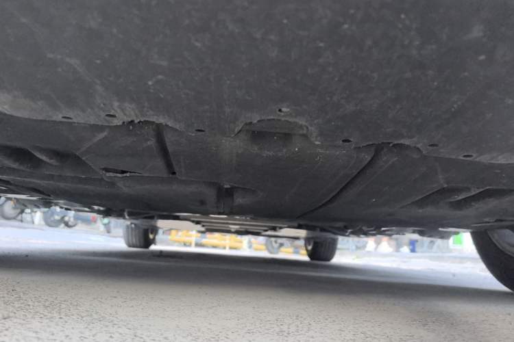 Used Toyota Corolla 2022 Dual-Motor 1.8L E-CVT Pioneer Edition Chassis Front