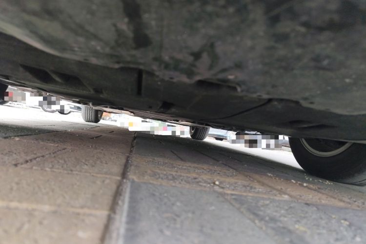 Used Toyota Corolla 2022 Dual-Motor 1.8L E-CVT Pioneer Edition Chassis Front