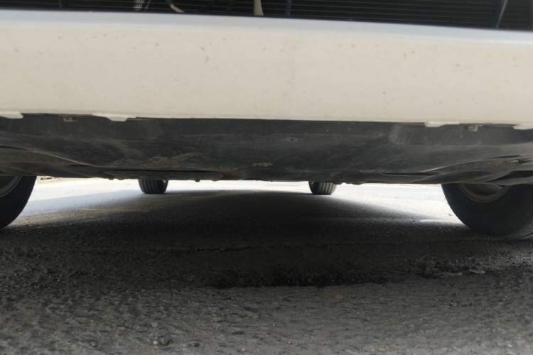 Used Toyota Corolla 2022 Dual-Motor 1.8L E-CVT Pioneer Edition Chassis Front