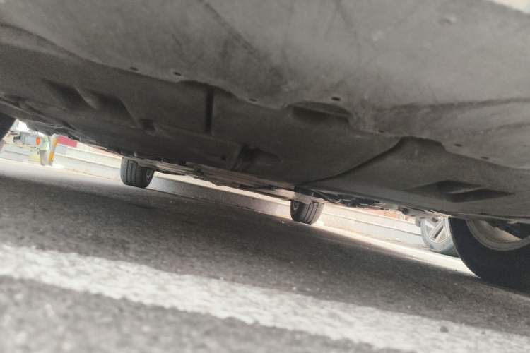 Used Toyota Corolla 2022 Dual-Motor 1.8L E-CVT Pioneer Edition Chassis Front