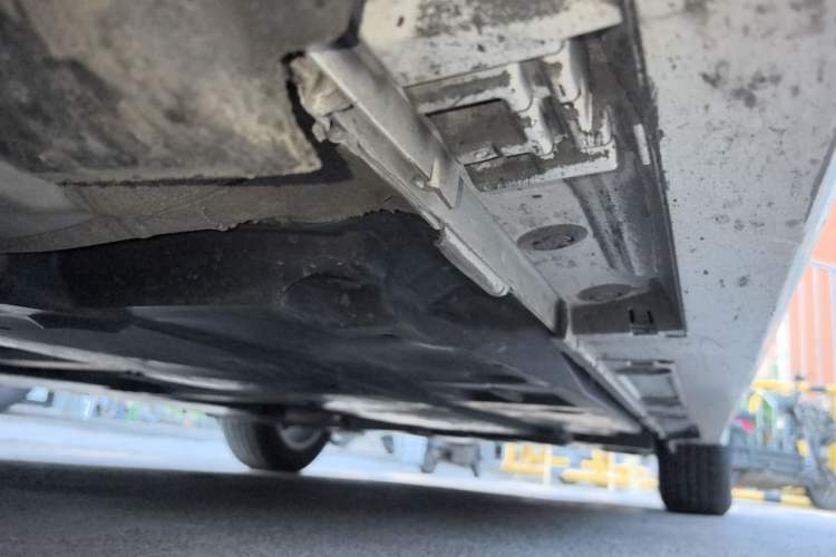 Used Toyota Corolla 2022 Dual-Motor 1.8L E-CVT Pioneer Edition Chassis Front Left