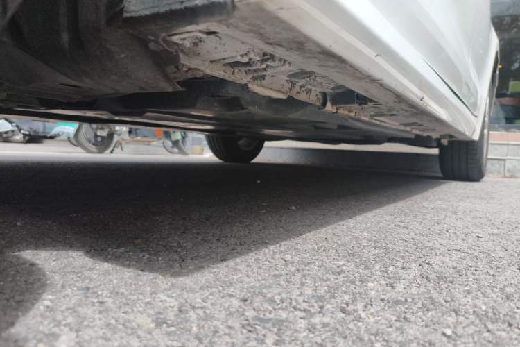 Used Toyota Corolla 2022 Dual-Motor 1.8L E-CVT Pioneer Edition Chassis Front Left
