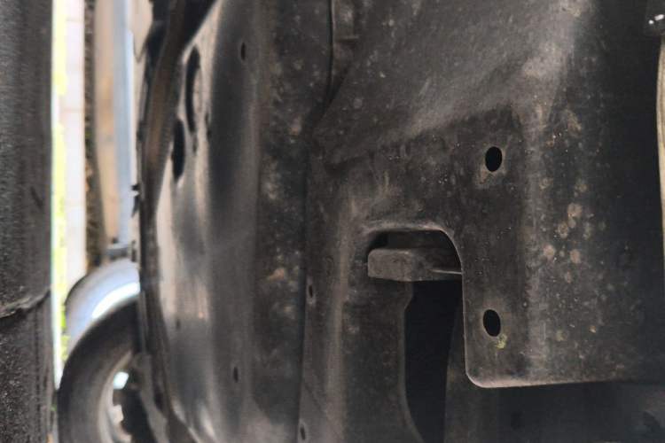 Used Toyota Corolla 2022 Dual-Motor 1.8L E-CVT Pioneer Edition Chassis Rear Left