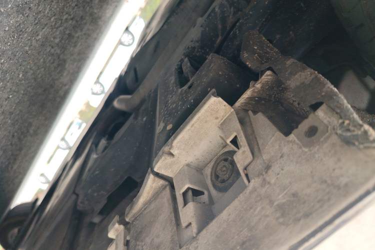 Used Toyota Corolla 2022 Dual-Motor 1.8L E-CVT Pioneer Edition Chassis Rear Right