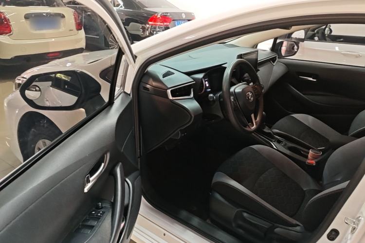 Used Toyota Corolla 2022 1.2T S-CVT Pioneer PLUS Edition Driver Seat