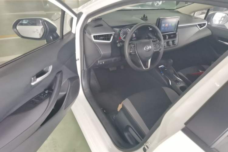 Used Toyota Corolla 2022 1.2T S-CVT Pioneer PLUS Edition Driver Seat