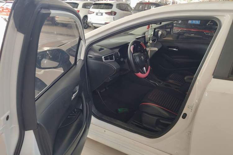 Used Toyota Corolla 2022 1.2T S-CVT Pioneer PLUS Edition Driver Seat
